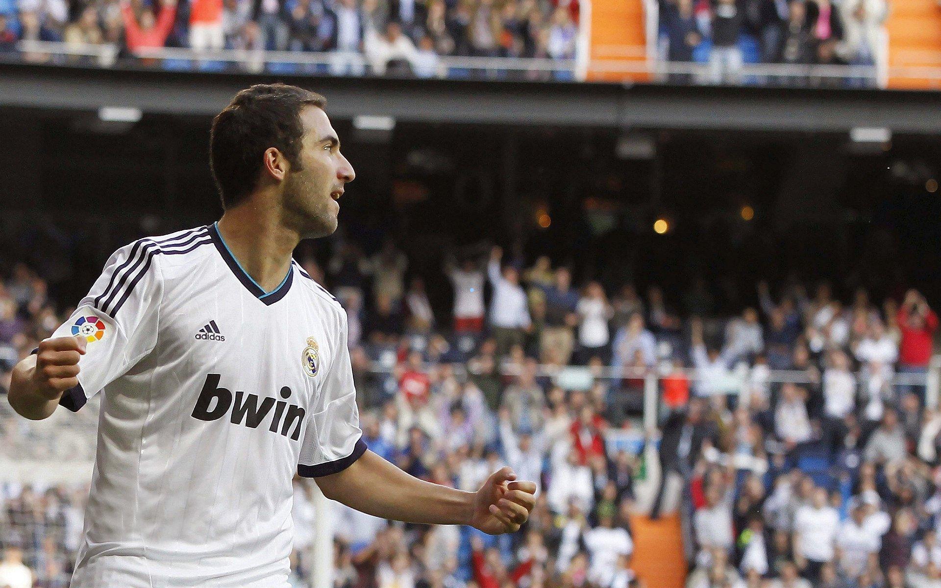 淬火之争，布朗斩获周最佳，与莱昂纳德的FMVP对话开启新篇章